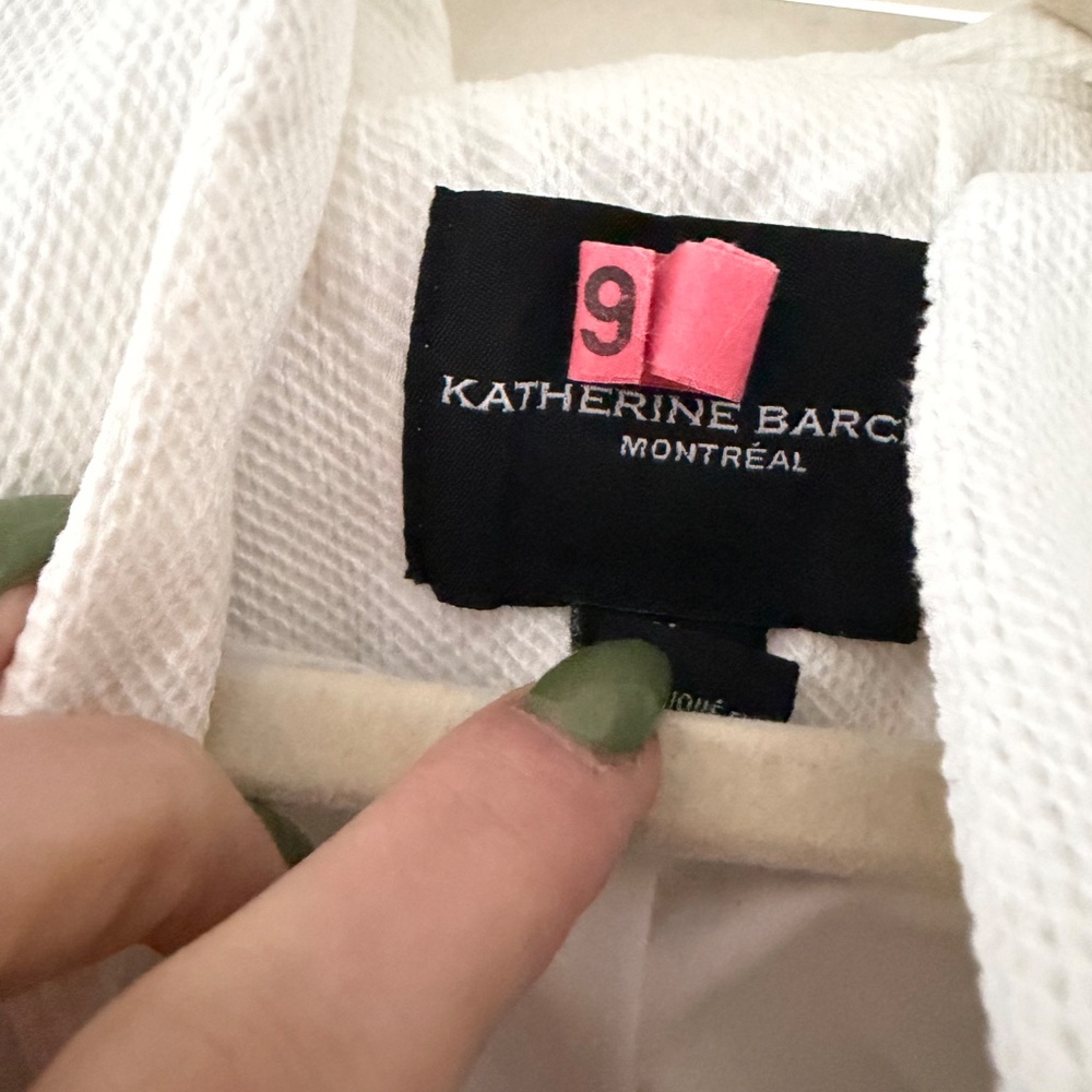 Sophisticated Katherine Barclay Elegant white sophisticated, professional Cream - Picture 5 of 7